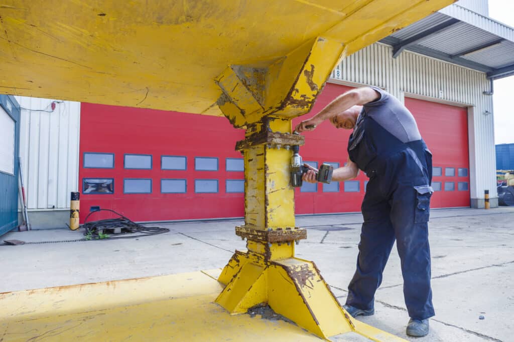 VanHaut HiRes 33 1 - Van Haut NV Services Services